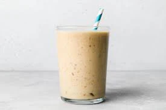 Banana Dates Smoothie