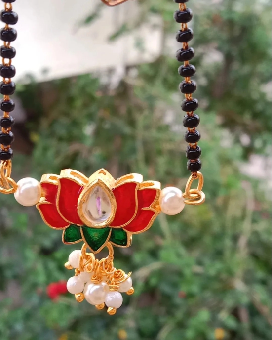 Lotus Pendent Mangalsutra