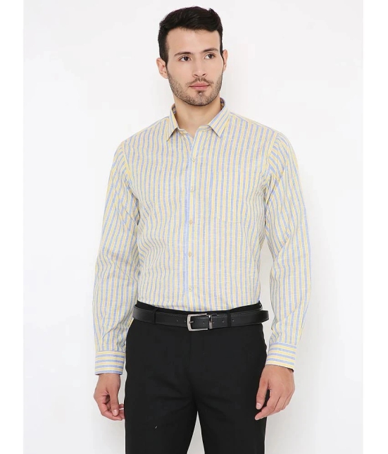 Maharaja - Yellow Cotton Blend Slim Fit Mens Formal Shirt ( Pack of 1 ) - 44