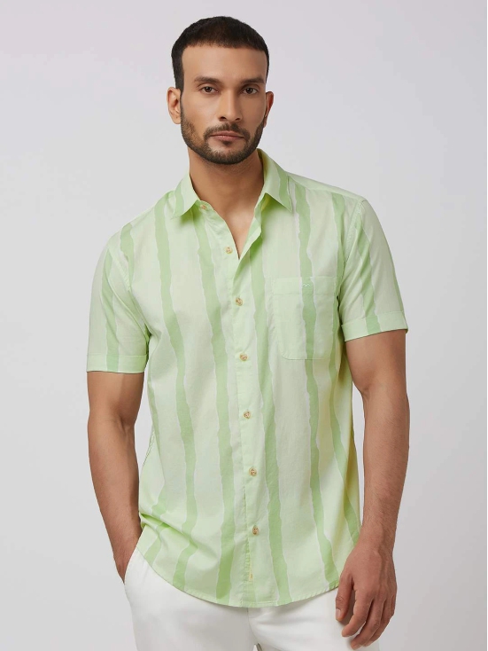 Light Green Painted Stripe Slim Fit Casual Shirt