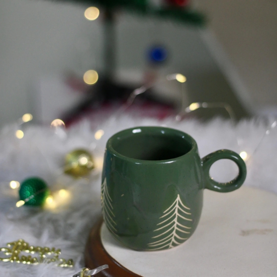 Christmas Tree Cuddle Mug- Green-Set of four