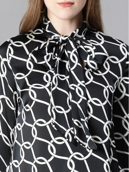 Oxolloxo Abstract Printed Tie-Up Neck Top