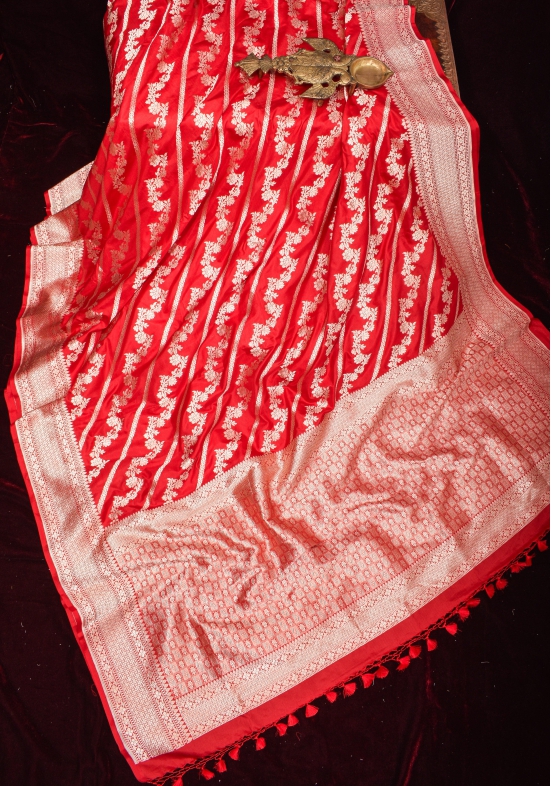 Trendy Leheria jaal Banarasi Katan Silk Saree in Red |SILK MARK CERTIFIED