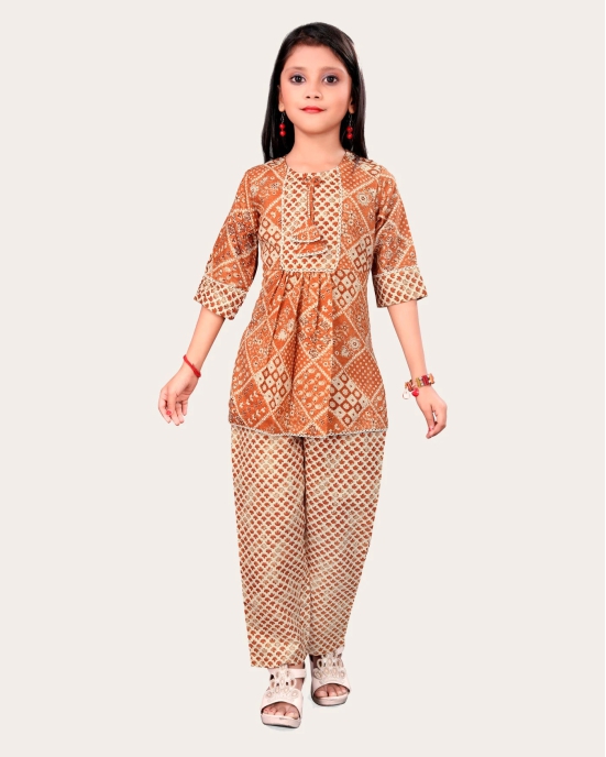 Girls Casual Kurta and Trouser Set-Orange / 5 - 6 Years