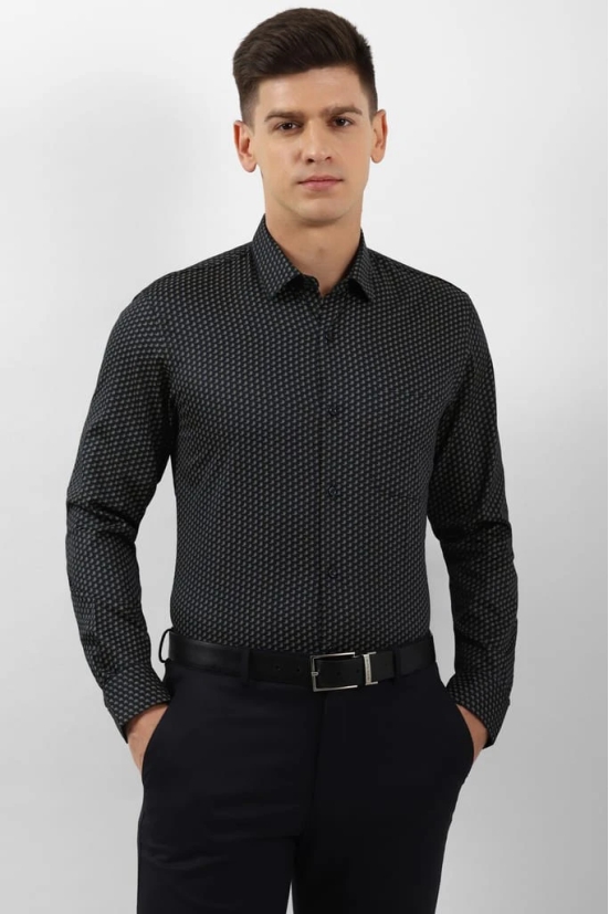 Men Black Slim Fit Formal Full Sleeves Formal Shirt