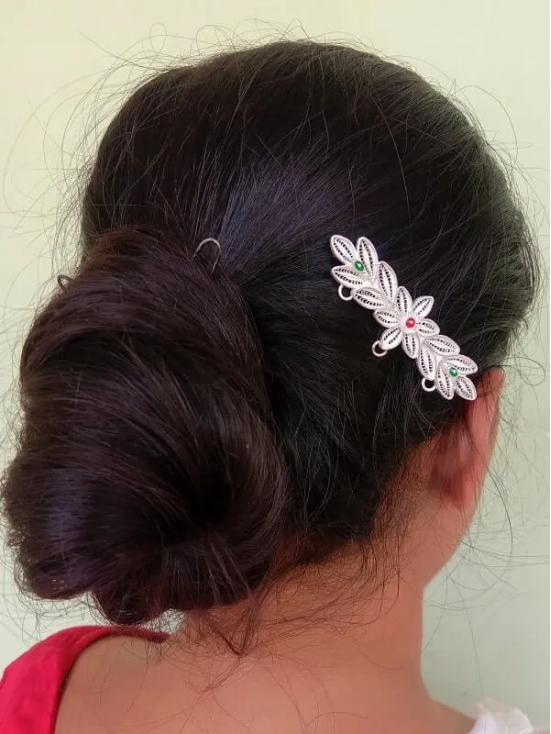 Flora Hair Clip