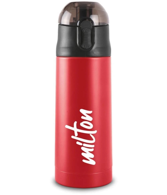 Milton New Crown 600 Thermosteel Hot or Cold Water Bottle, 500 ml, Red - Red