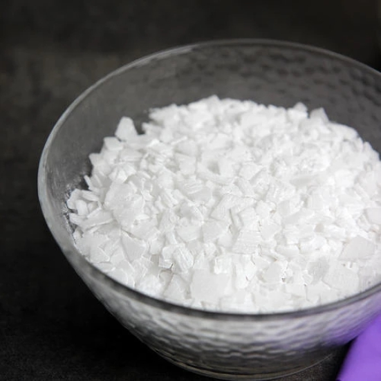 Sodium Hydroxide Flakes (Caustic Soda/ Lye Substitute)-5KG / Laboratory