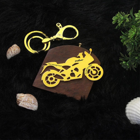 Bajaj Pulsar RS 200 Keychain-Gold