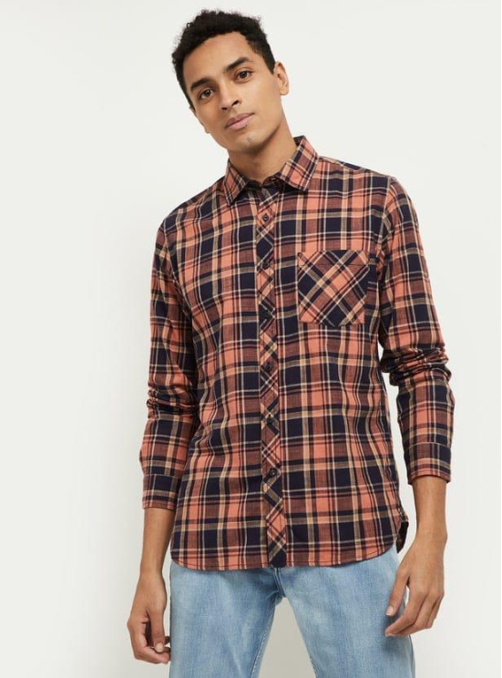 Men Checked Casual Shirt