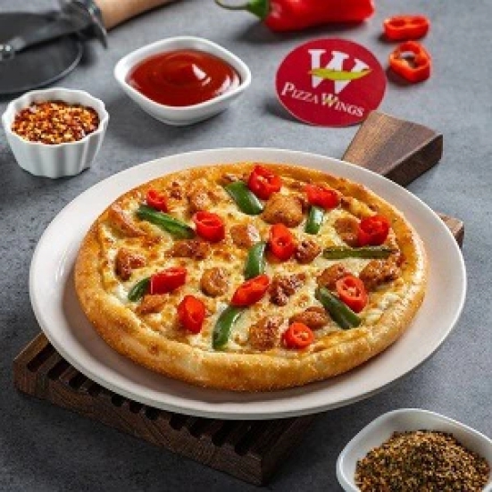 Spicy Chicken Pizza Pie