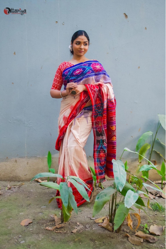 Navya Saree