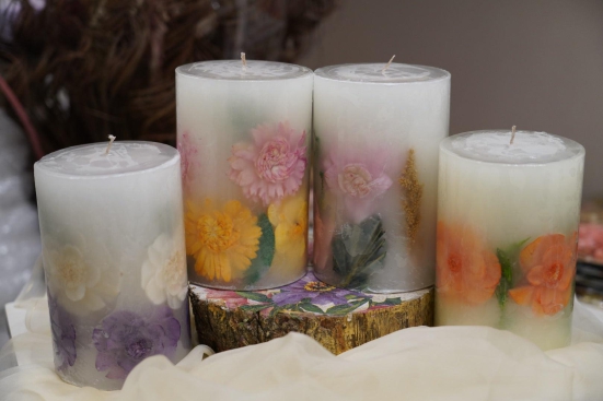 DRIED FLOWER BOTANICAL PILLAR CANDLES-Lavender serene candle