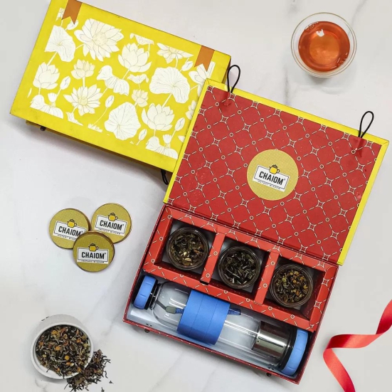 Chaiom Trinity Tea Gift Set, 3 Flavors Aromatic Herbal Tea, 1 Glass Infuser Bottle