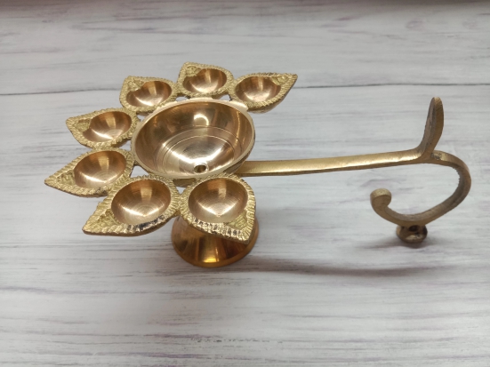 VRINDA METAL ART Sapt Diya Aarti Full Brass  Deepak