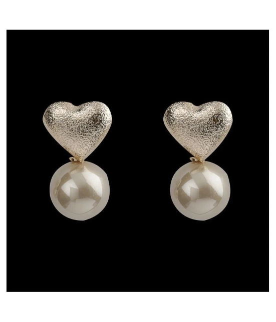 SILVER SHINE  Lovely Gold Simple Polished Heart Design With Pearl Stud Earring For Girls And Women - Golden