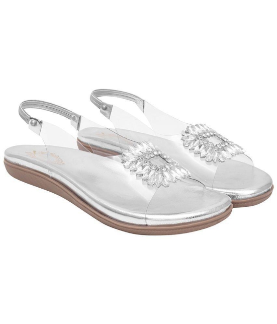 Shoetopia Silver Womens Flats - None