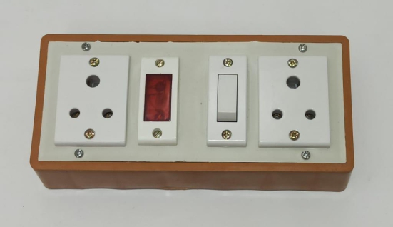 6A 2 Sockets (3 Pin Socket) & 1 Switch Extension Box with Indicator, 6A Plug & 5m Wire