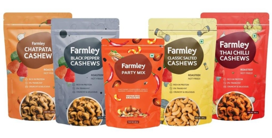 Farmley Roasted Cashew Nuts and Party Mix Snacks I 4 Roasted Cashew Nuts (Black Pepper, Thai Chilli, Chatpata Masala, Classic Salted) & 1 Party Mix Snack Combo 860g (Kaju &?Party?Snacks?)