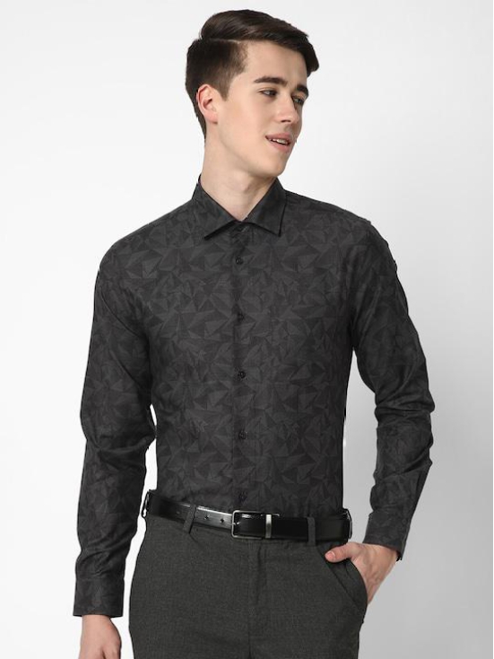 Spread Collar Slim Fit Geometric Printed Formal Cotton Shirt