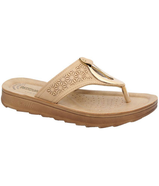 Aerowalk - Beige Women's Flats - None