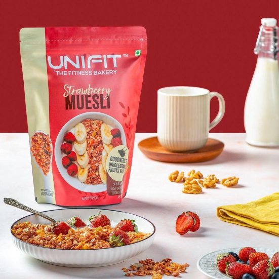 UNIFIT Strawberry Muesli 375g