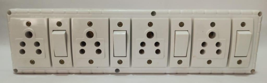 6A 4 Sockets (5 Pin Socket) & 4 Switch (Straight) Extension Box with 16A Plug & 50m Wire