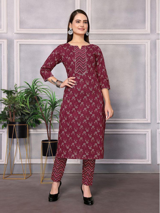 Rangita Women Cotton Maroon Floral Printed Calf Length Straight Kurti With Pants - None