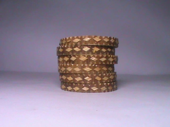 Wooden Bangle Set with Intricate Diamond Pattern