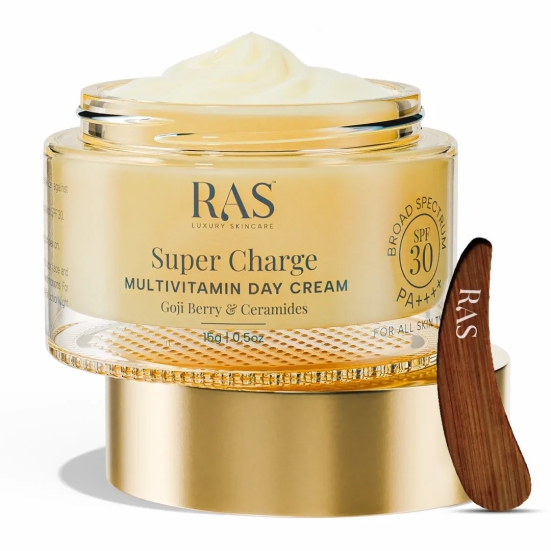 Super Charge Multivitamin Day Cream SPF 30 PA++++-15gm