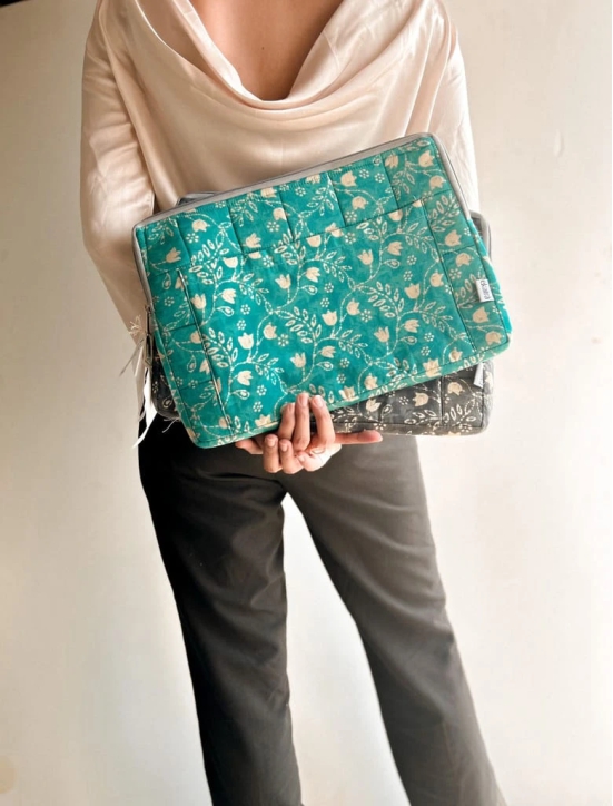 Sustainable Handmade Cotton Laptop Sleeve/Laptop Cover by Ekatra - Teal Floral