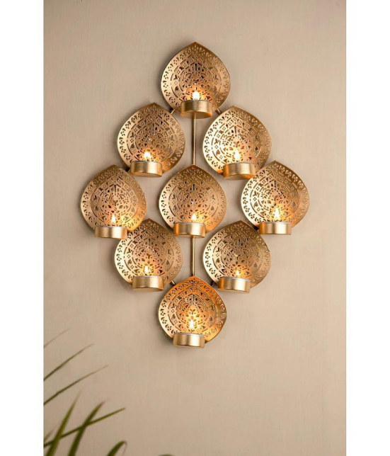 METAL MESTERY Gold Hanging Metal Tea Light Holder - Pack of 1