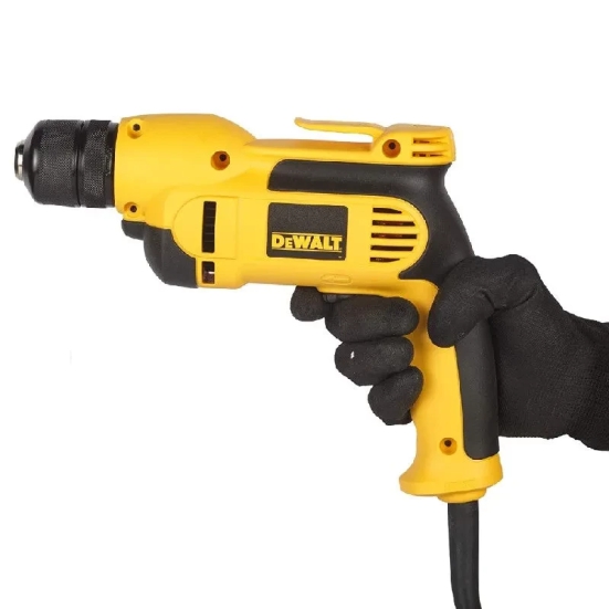 Dewalt 10mm Rotary Drill With Keyless Chuck, 701W (DWD112S-B5)