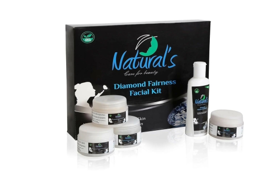 Naturals Care For Beauty - Diamond Facial Kit (325 gm)