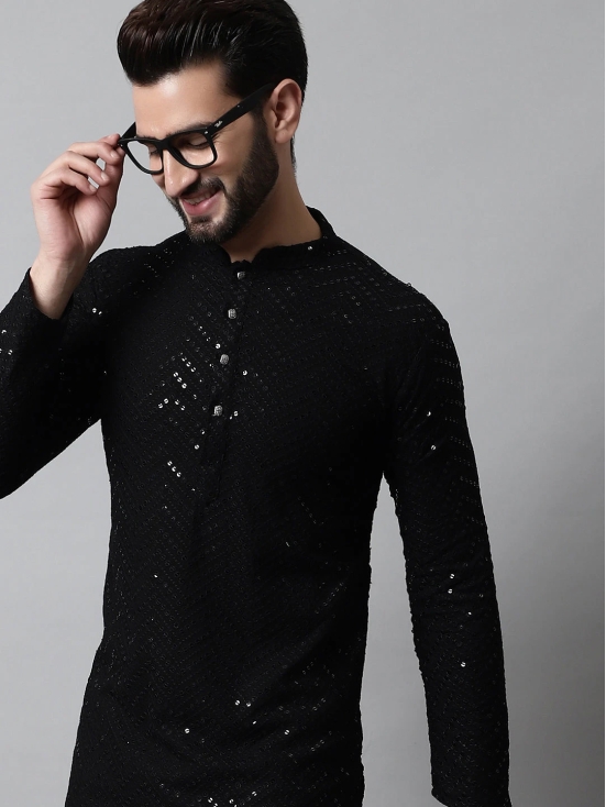 Men Black Embroidered Sequinned Kurtas-XXL / Black