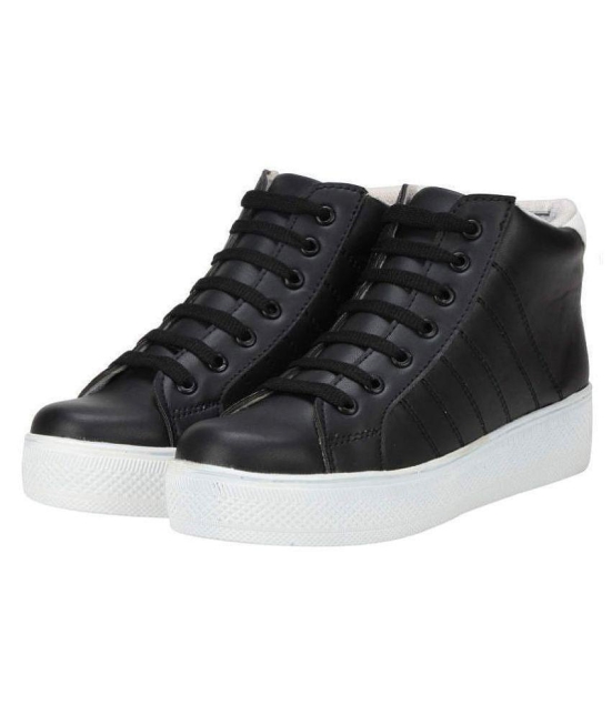 Commander Shoes - Black  Women''s Sneakers - None