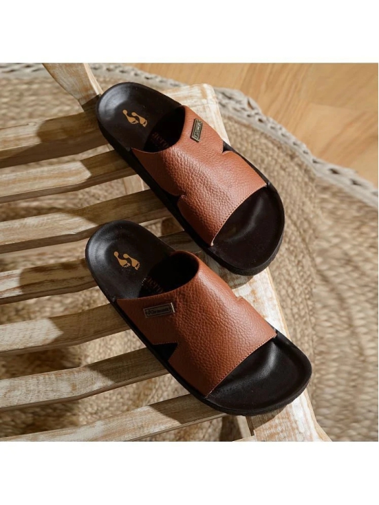 Aerowalk Tan Mens Daily Slipper - None