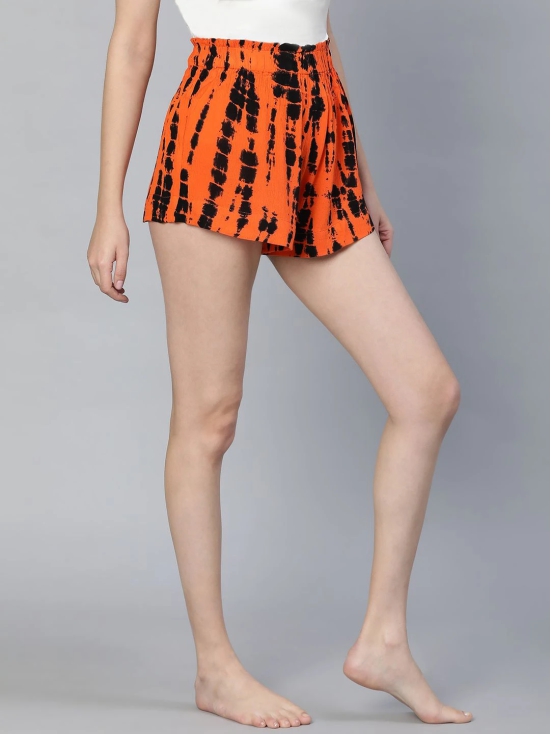 Oxolloxo Women Abstract Printed Mid-Rise Slip-On Shorts